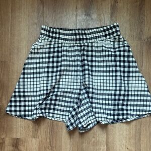 Zara Black and White High Waisted Flowy Women's Shorts